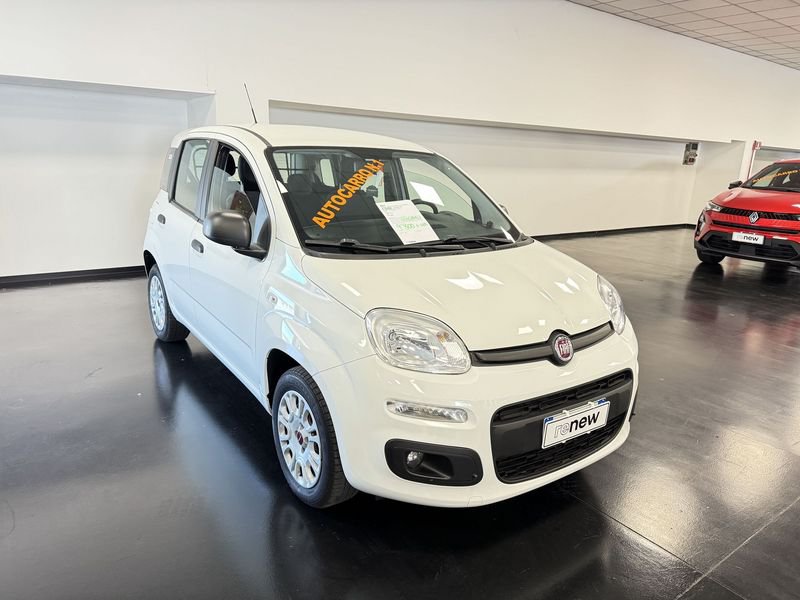 https://cdn-dk.caraffinity.it/dealer/datafiles/vehicle/images/800/32881/4pEhHDhkDfczl3o5.JPG?format=jpeg