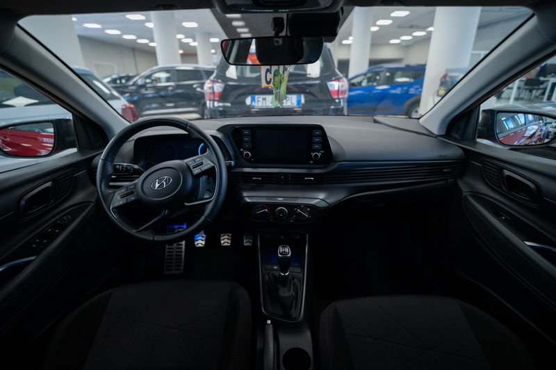 https://cdn-dk.caraffinity.it/dealer/datafiles/vehicle/images/800/32881/7b6MZEQvfiBZt2ne.jpg