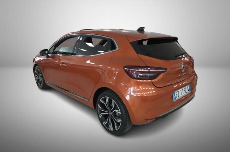 https://cdn-dk.caraffinity.it/dealer/datafiles/vehicle/images/800/32881/7iP3aIeIZdNGNeK8.jpg