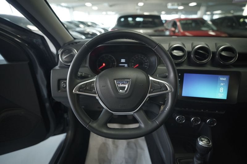 https://cdn-dk.caraffinity.it/dealer/datafiles/vehicle/images/800/32881/9kKKl29DldRXYhEi.JPG