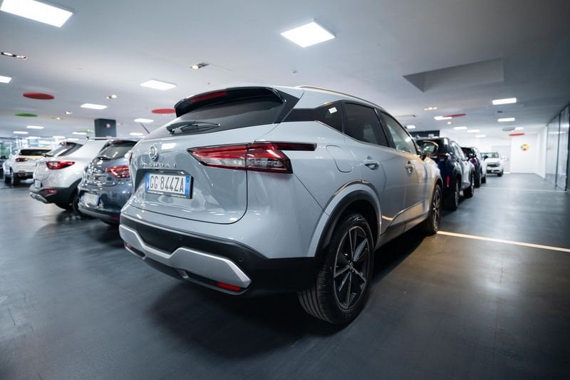 https://cdn-dk.caraffinity.it/dealer/datafiles/vehicle/images/800/32881/9yqZQmh08sk3IyG4.jpg