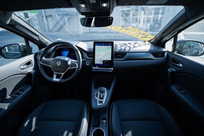https://cdn-dk.caraffinity.it/dealer/datafiles/vehicle/images/800/32881/DttgvgRhnmC6p8Im.jpg
