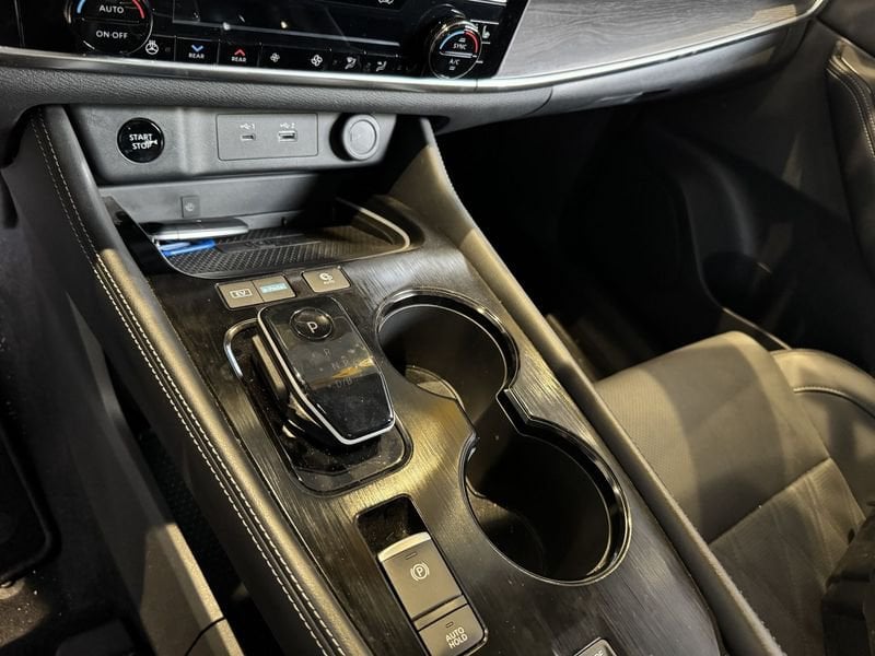 https://cdn-dk.caraffinity.it/dealer/datafiles/vehicle/images/800/32881/ESrNVtIrjJRAHLRO.jpeg