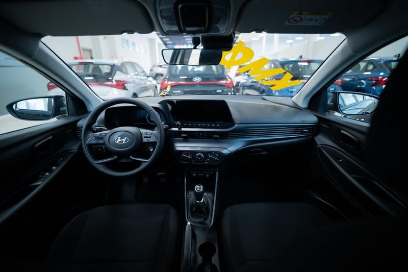 https://cdn-dk.caraffinity.it/dealer/datafiles/vehicle/images/800/32881/EWKdD6ACWbrLK890.jpg
