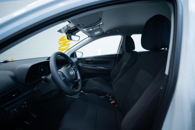 https://cdn-dk.caraffinity.it/dealer/datafiles/vehicle/images/800/32881/EnQKftNwromMuVrw.jpg