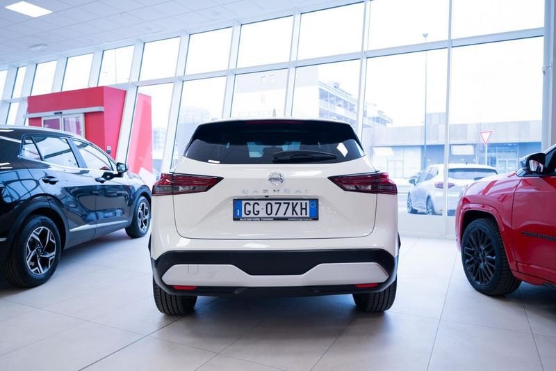 https://cdn-dk.caraffinity.it/dealer/datafiles/vehicle/images/800/32881/Eo34wbEB3KCR9ESR.jpg