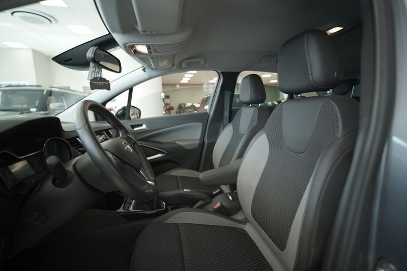 https://cdn-dk.caraffinity.it/dealer/datafiles/vehicle/images/800/32881/EqwD7Bgk3M6eoI6b.JPG