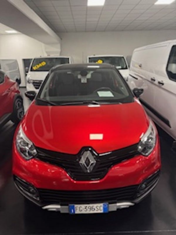 https://cdn-dk.caraffinity.it/dealer/datafiles/vehicle/images/800/32881/Faa4MtagIVV4Z9YF.jpeg?format=jpeg