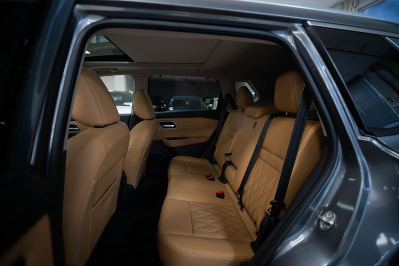 https://cdn-dk.caraffinity.it/dealer/datafiles/vehicle/images/800/32881/GTdPwIHCPXKcAqKQ.jpg