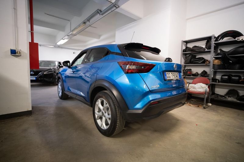 https://cdn-dk.caraffinity.it/dealer/datafiles/vehicle/images/800/32881/HK3oMHucTj3C7Pfj.jpg