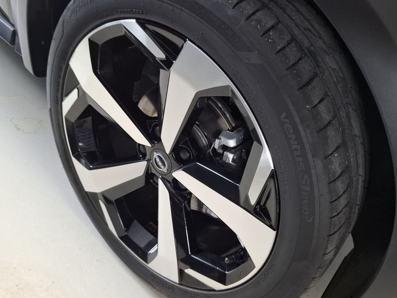 https://cdn-dk.caraffinity.it/dealer/datafiles/vehicle/images/800/32881/HOPwirY4z45hUdTu.jpg