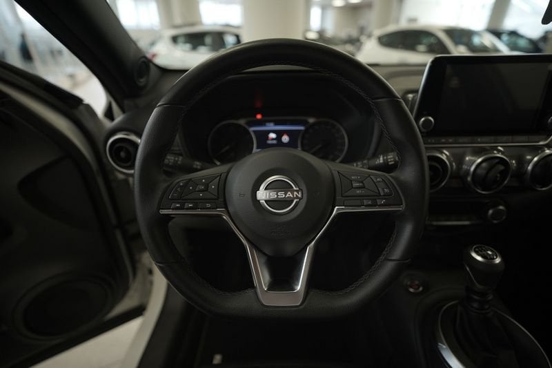 https://cdn-dk.caraffinity.it/dealer/datafiles/vehicle/images/800/32881/HZLxPfPup7gbGjnz.JPG
