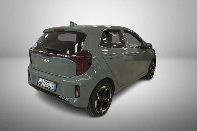 https://cdn-dk.caraffinity.it/dealer/datafiles/vehicle/images/800/32881/HqqXMGVEsFE2HyaL.jpg