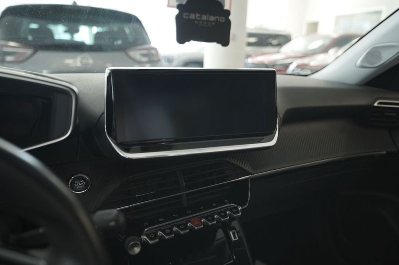 https://cdn-dk.caraffinity.it/dealer/datafiles/vehicle/images/800/32881/HuSxzu91IA47W2NH.JPG