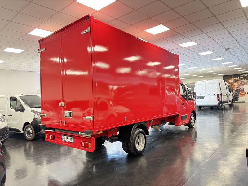 https://cdn-dk.caraffinity.it/dealer/datafiles/vehicle/images/800/32881/IBKIEsWKu4yeovkb.JPG