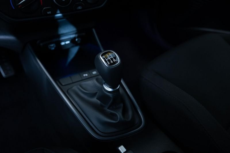 https://cdn-dk.caraffinity.it/dealer/datafiles/vehicle/images/800/32881/Ijoo6N4CilwITZTi.jpg