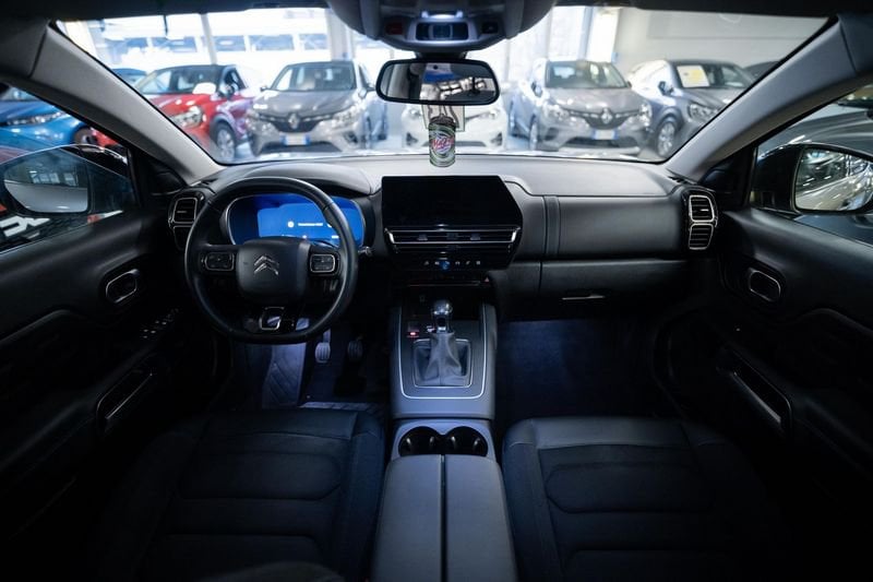 https://cdn-dk.caraffinity.it/dealer/datafiles/vehicle/images/800/32881/JCOalr2uBn31Ney8.jpg