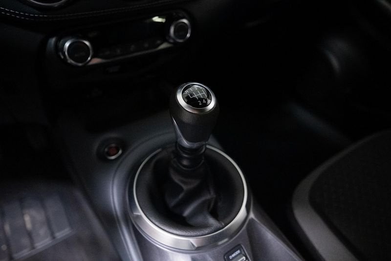 https://cdn-dk.caraffinity.it/dealer/datafiles/vehicle/images/800/32881/JUTZR33p6xD3rnKu.jpg