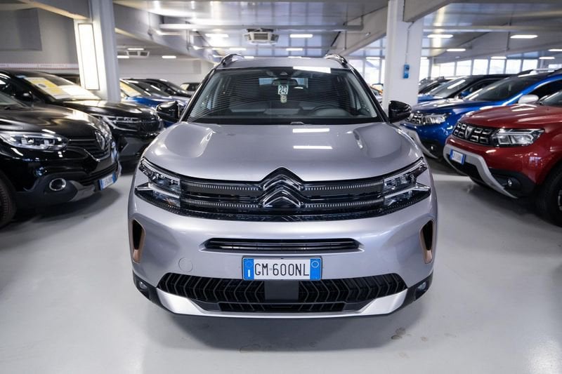 https://cdn-dk.caraffinity.it/dealer/datafiles/vehicle/images/800/32881/JiXzMsWxyumrLOxe.jpg