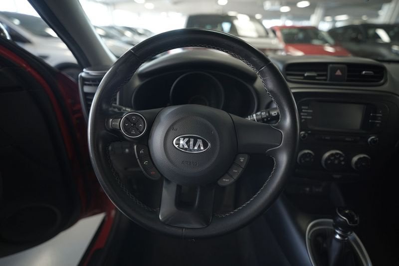 https://cdn-dk.caraffinity.it/dealer/datafiles/vehicle/images/800/32881/KLLz0k1cki0DzAuc.JPG