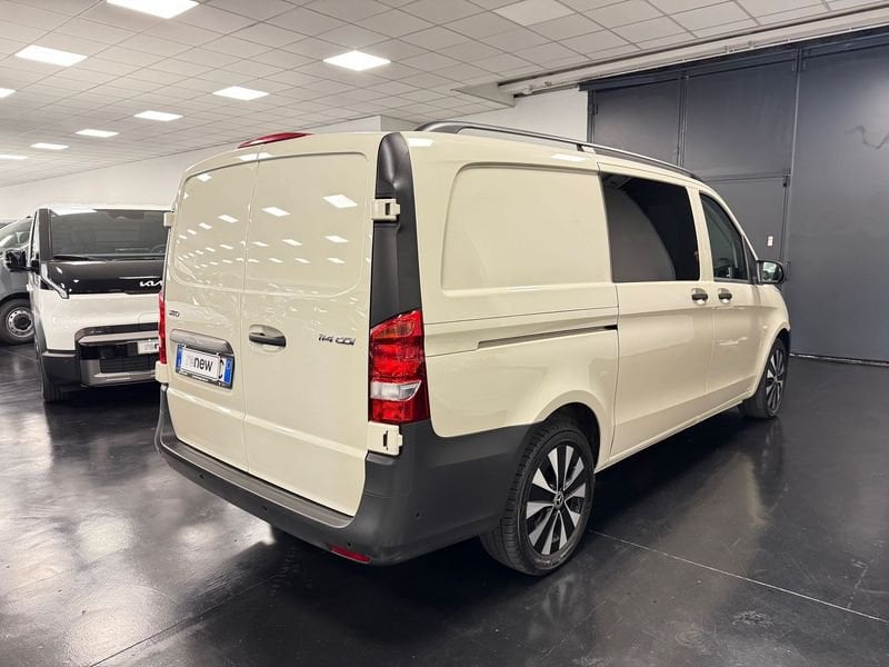 https://cdn-dk.caraffinity.it/dealer/datafiles/vehicle/images/800/32881/KTQKSjfOJr9VR1Hj.JPG