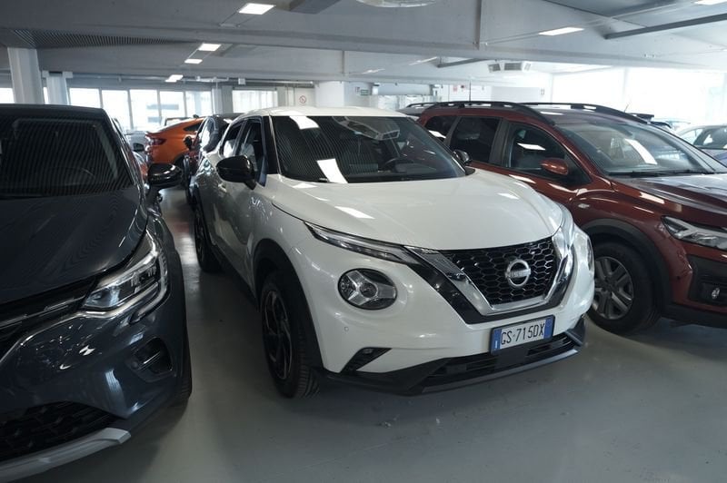 https://cdn-dk.caraffinity.it/dealer/datafiles/vehicle/images/800/32881/NQwhoQ3xvH6hMVDo.JPG
