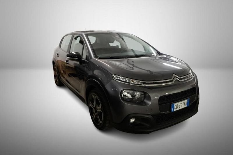 https://cdn-dk.caraffinity.it/dealer/datafiles/vehicle/images/800/32881/QeWkqJCBrs1Vf4ZS.jpg?format=jpeg