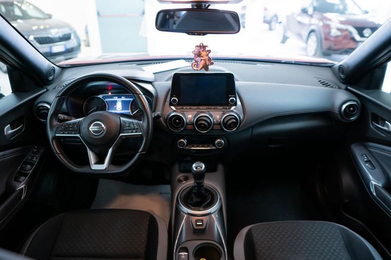 https://cdn-dk.caraffinity.it/dealer/datafiles/vehicle/images/800/32881/UPXALU6MHhFme4XH.jpg