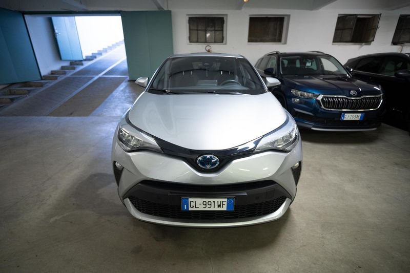 https://cdn-dk.caraffinity.it/dealer/datafiles/vehicle/images/800/32881/V2Ct2koAOdjcFASV.jpg