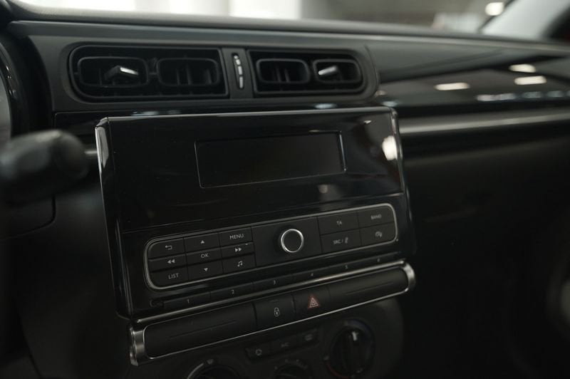 https://cdn-dk.caraffinity.it/dealer/datafiles/vehicle/images/800/32881/WJv2fzWokum16ljX.JPG
