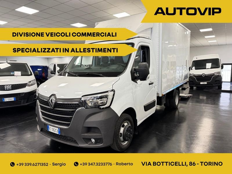 https://cdn-dk.caraffinity.it/dealer/datafiles/vehicle/images/800/32881/XycvHRBhCxbkToQ0.jpg?format=jpeg