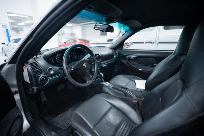 https://cdn-dk.caraffinity.it/dealer/datafiles/vehicle/images/800/32881/ZuEdeG7hAApsl6tr.jpg