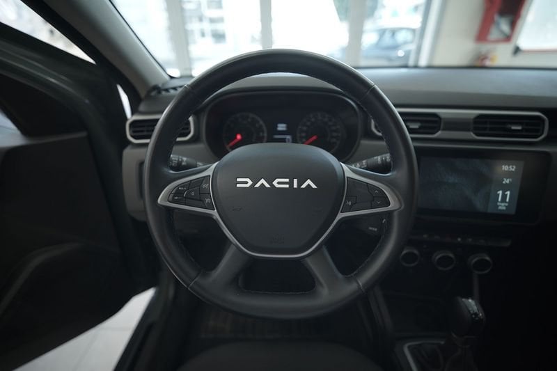https://cdn-dk.caraffinity.it/dealer/datafiles/vehicle/images/800/32881/d1aoa0Gfddoj0Ce0.JPG
