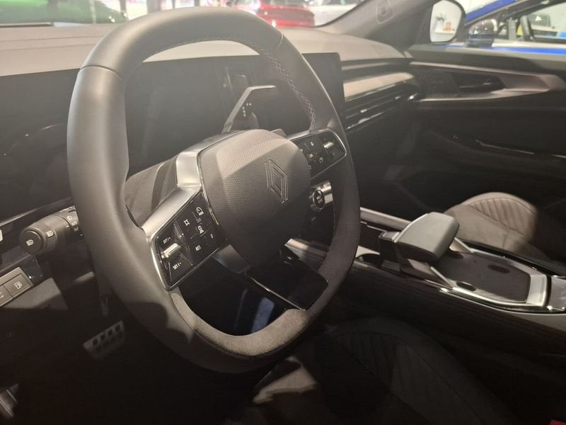 https://cdn-dk.caraffinity.it/dealer/datafiles/vehicle/images/800/32881/dINSwmnJpbC4kbZd.jpg