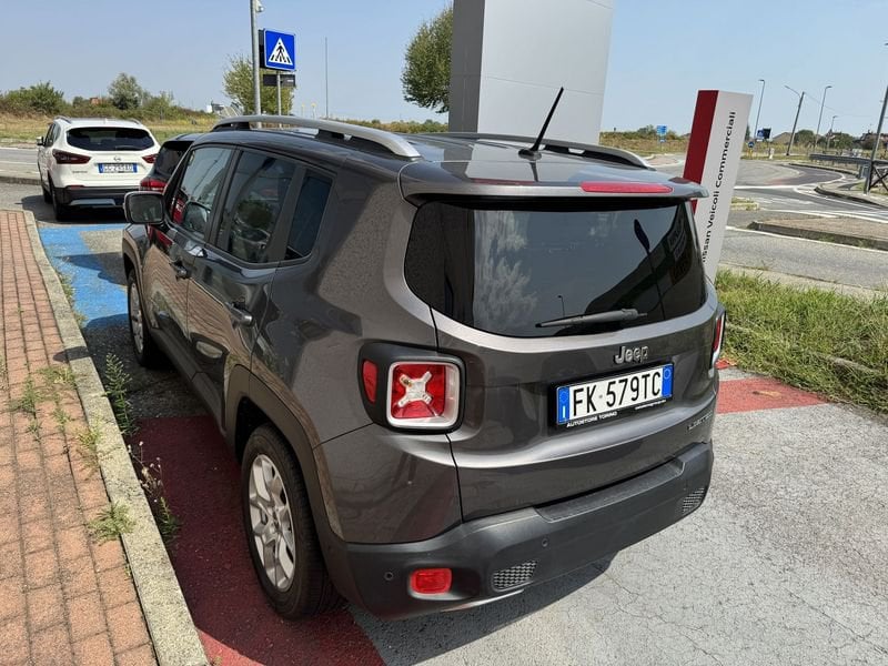 https://cdn-dk.caraffinity.it/dealer/datafiles/vehicle/images/800/32881/deKCfLq3BTgA0guH.jpeg