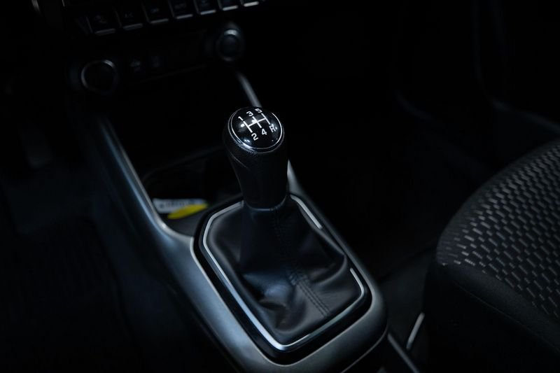 https://cdn-dk.caraffinity.it/dealer/datafiles/vehicle/images/800/32881/du1lndj4AC3RCp1q.jpg