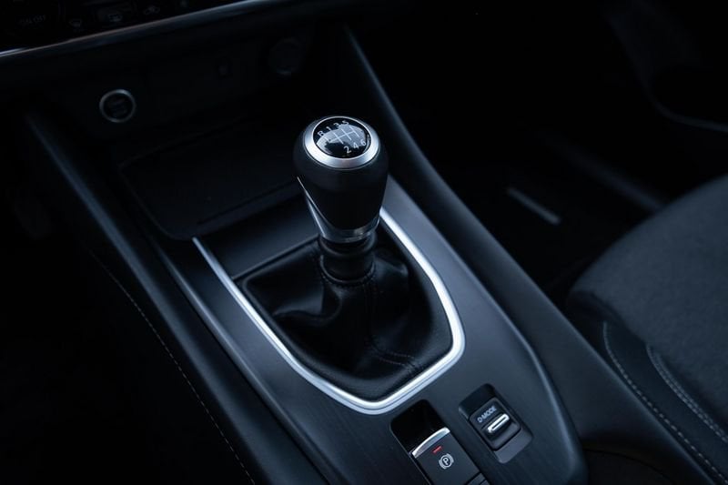 https://cdn-dk.caraffinity.it/dealer/datafiles/vehicle/images/800/32881/gZYmvRH6fBQn3epX.jpg