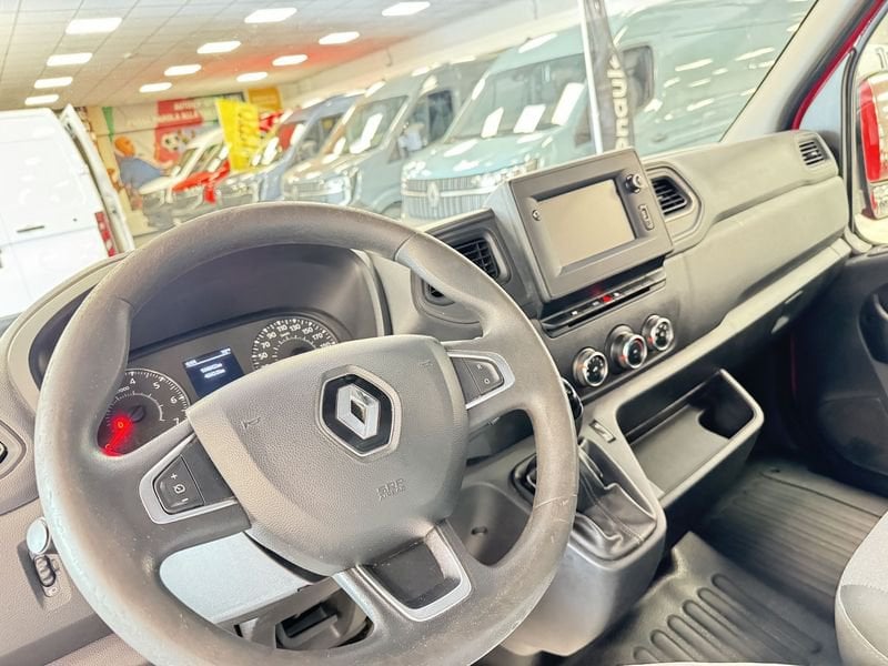 https://cdn-dk.caraffinity.it/dealer/datafiles/vehicle/images/800/32881/hH4GGjDXuNgS7G3g.JPG