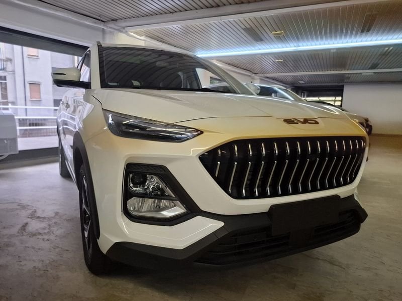 https://cdn-dk.caraffinity.it/dealer/datafiles/vehicle/images/800/32881/iU9kBM4d5KgiZ1SJ.jpg