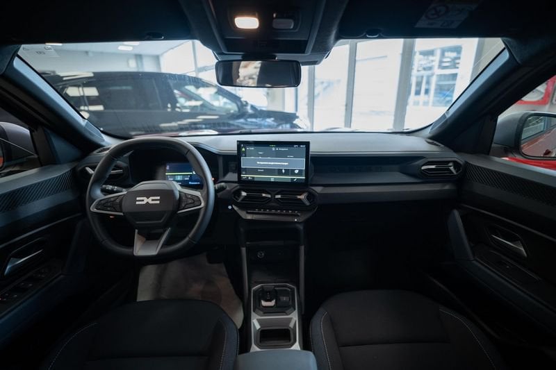 https://cdn-dk.caraffinity.it/dealer/datafiles/vehicle/images/800/32881/ihQv2Zg1IsJ7GPE1.jpg