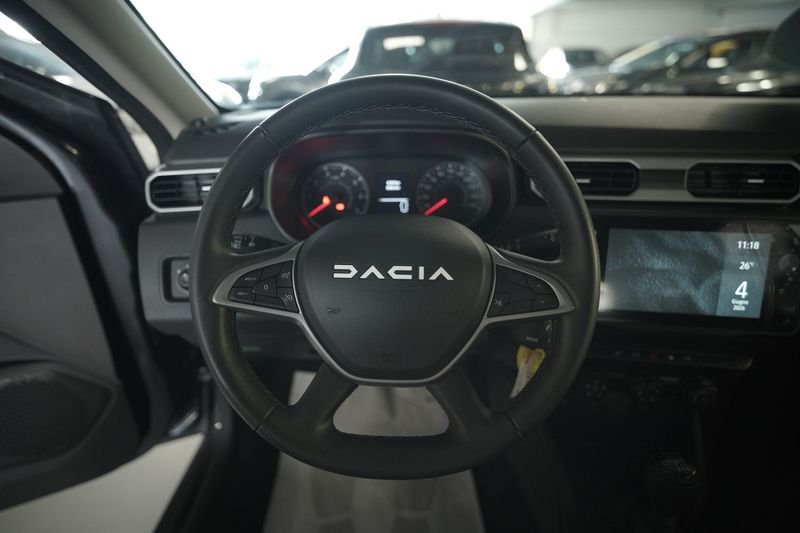 https://cdn-dk.caraffinity.it/dealer/datafiles/vehicle/images/800/32881/jQ36lld40vVoQ49u.JPG