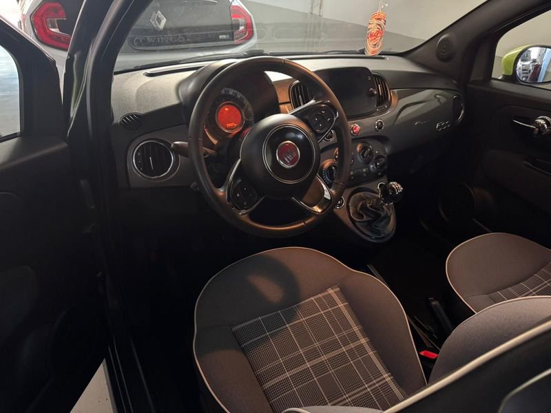 https://cdn-dk.caraffinity.it/dealer/datafiles/vehicle/images/800/32881/lSXM0NBODc0AgcQ3.JPG