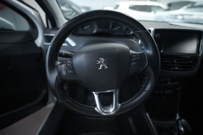 https://cdn-dk.caraffinity.it/dealer/datafiles/vehicle/images/800/32881/lWmbTF4SeSjjcRjc.JPG