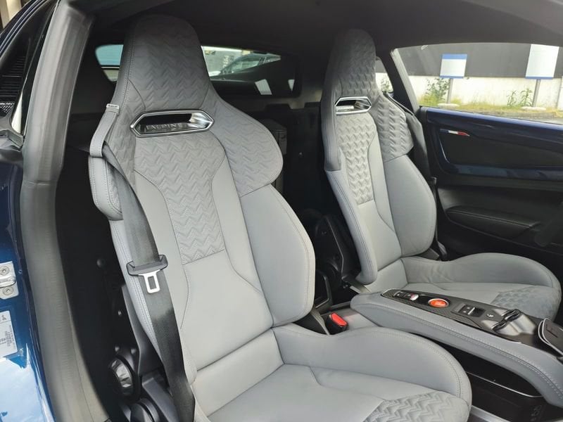 https://cdn-dk.caraffinity.it/dealer/datafiles/vehicle/images/800/32881/lyXUK3FO0KaYttt8.jpeg