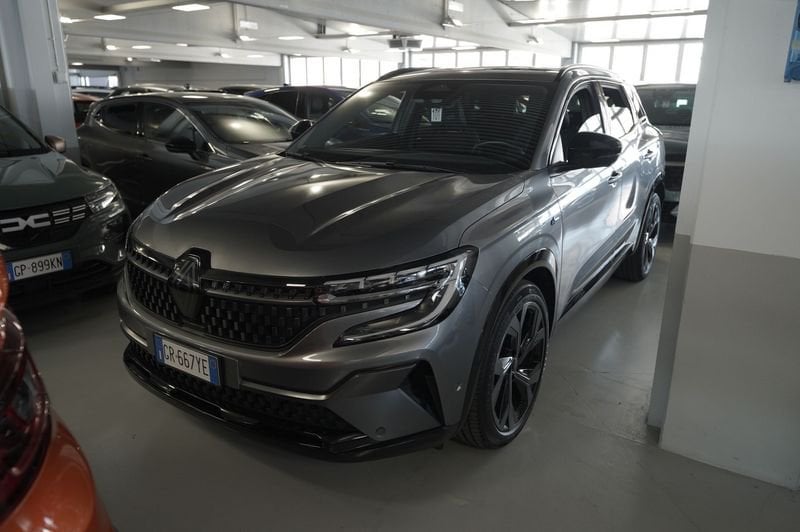 https://cdn-dk.caraffinity.it/dealer/datafiles/vehicle/images/800/32881/mELGMr7qVnhB2Jq5.JPG