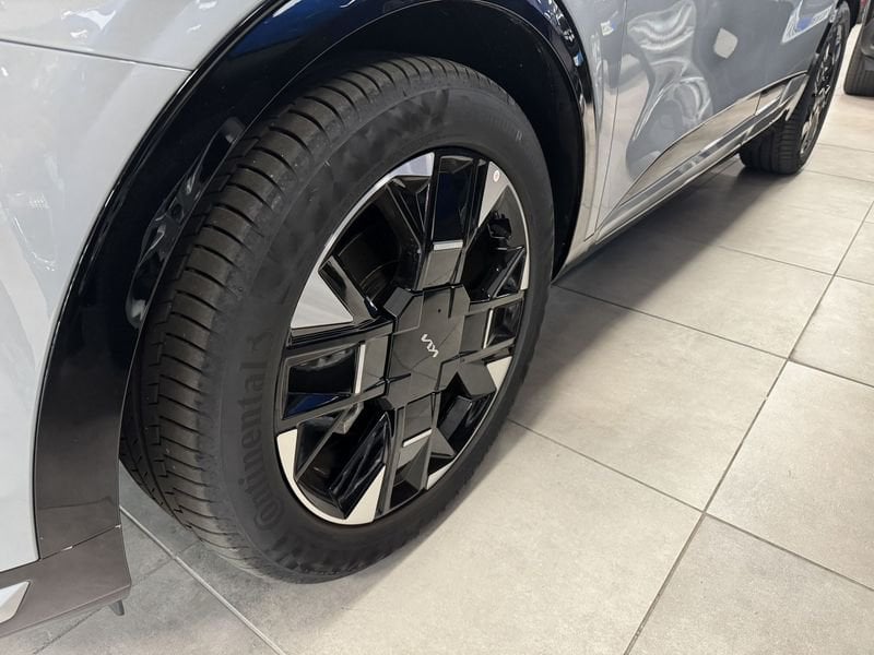 https://cdn-dk.caraffinity.it/dealer/datafiles/vehicle/images/800/32881/mtZivsbReW7lVaHo.jpeg