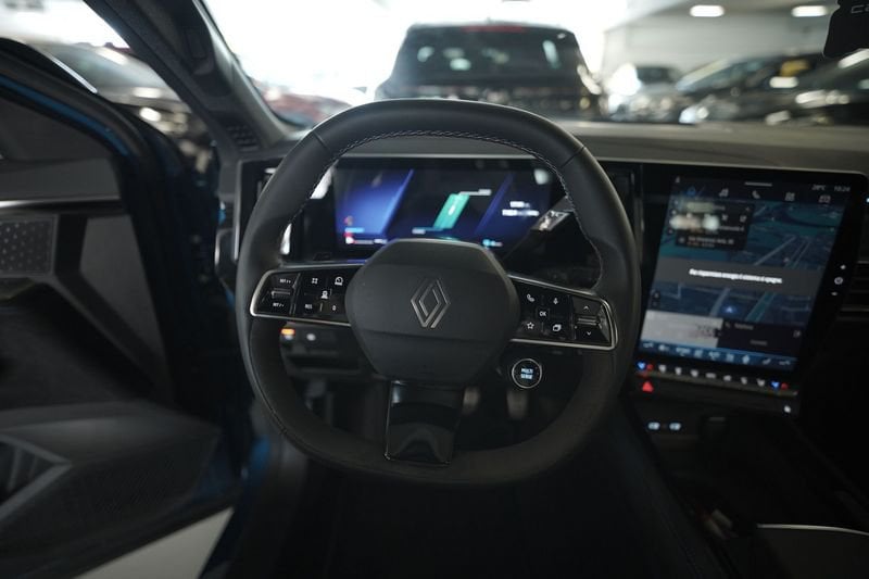 https://cdn-dk.caraffinity.it/dealer/datafiles/vehicle/images/800/32881/qK5pnqmxgoryeYti.JPG