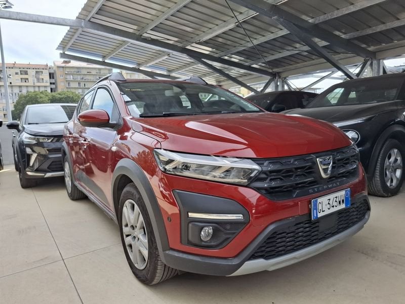 https://cdn-dk.caraffinity.it/dealer/datafiles/vehicle/images/800/32881/sWySyuWISBqIADjk.jpg