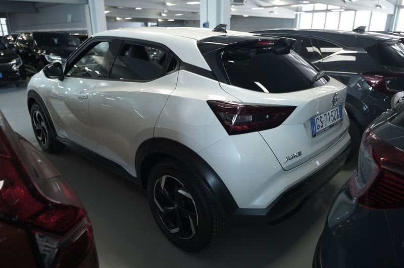 https://cdn-dk.caraffinity.it/dealer/datafiles/vehicle/images/800/32881/svCo53Mp3365LtdM.JPG