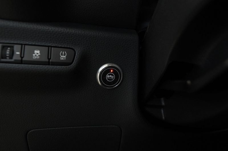 https://cdn-dk.caraffinity.it/dealer/datafiles/vehicle/images/800/32881/ueOd8xeQQOEY2Syc.JPG
